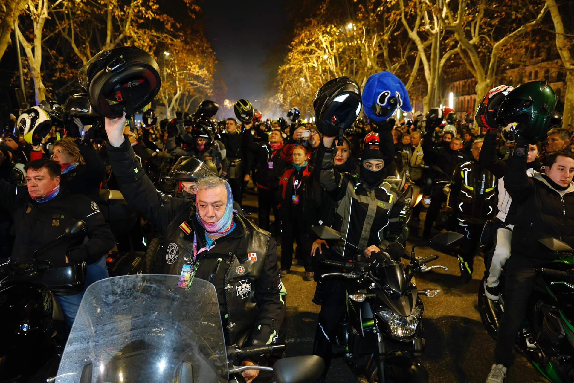 Desfile de antorchas dentro de los 41 edición de Pingüinos 2024. Fotografía: Ayuntamiento de Valladolid