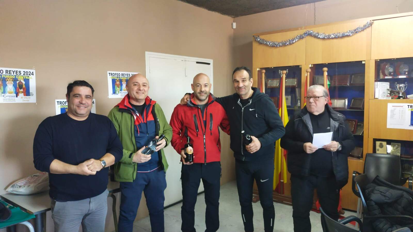 IMAGEN 2 TROFEO DE REYES - SENIOR