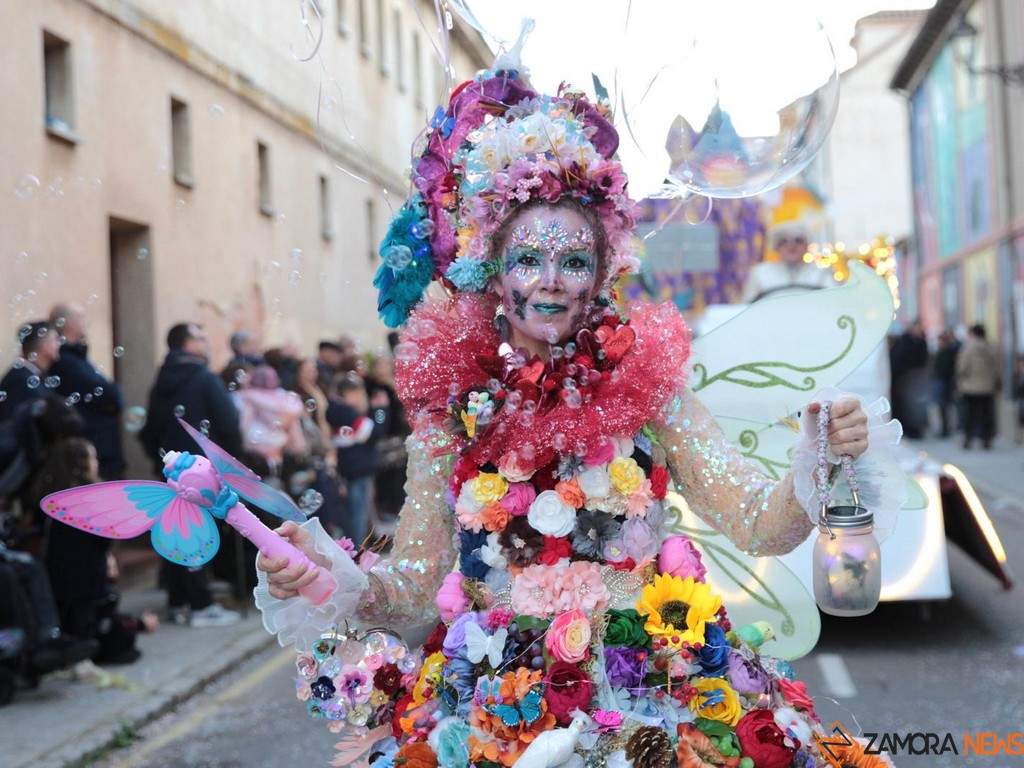 Primer premio individual, “Hada de las Flores”.