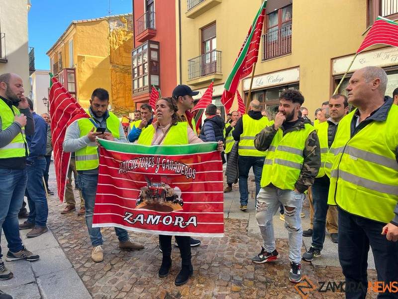agricultores y ganaderos se manifiestan en Zamora _16