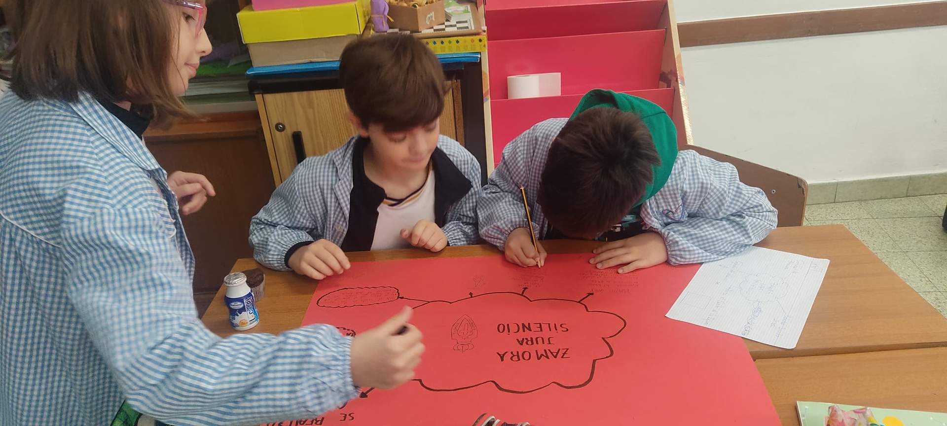 Alumnos del Colegio Sagrado Corazón de Jesús de Zamora profundizan en la Semana Santa