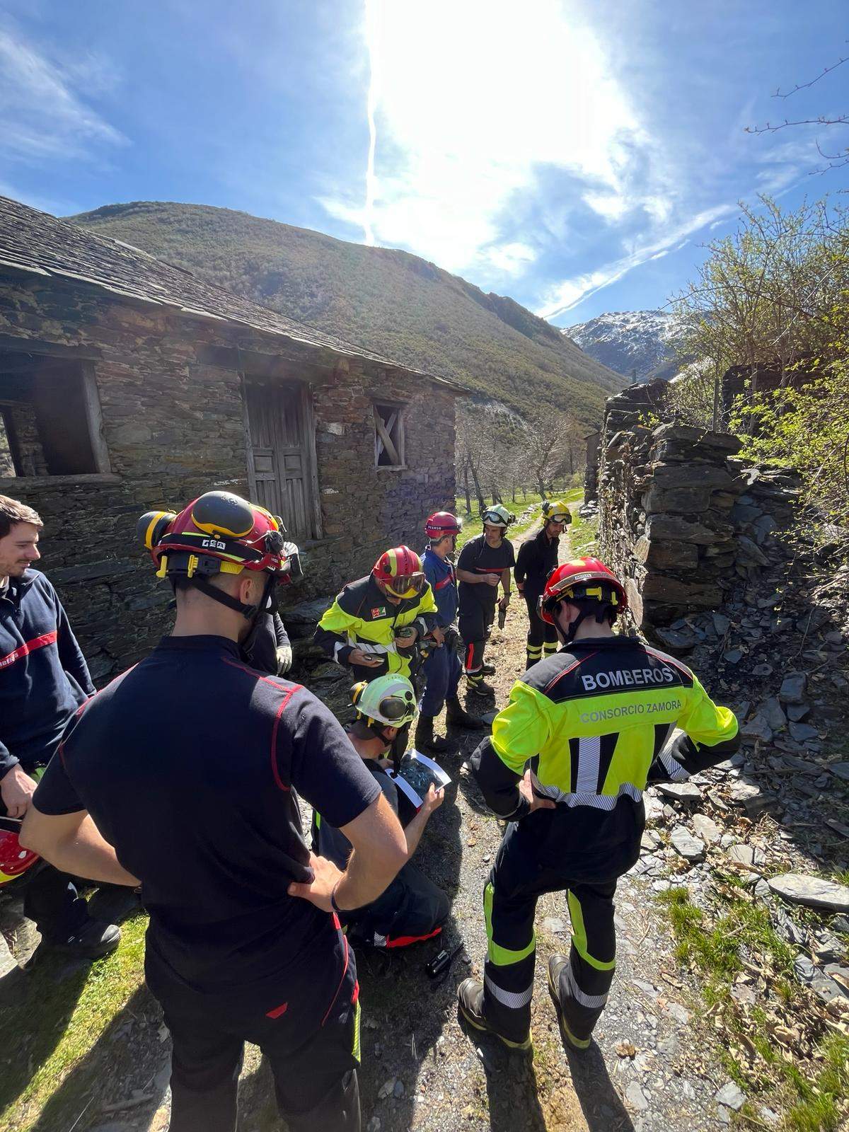 Bomberos de Zamora y Ferrol