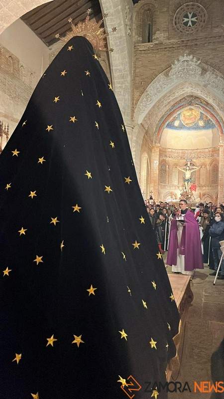 bendición del manto de la Virgen en Toro_tn