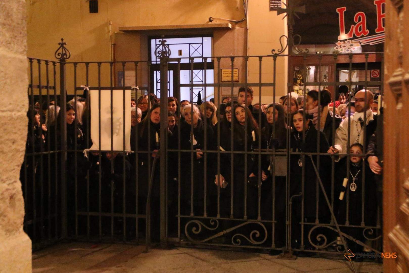 Suspensión de la Real Cofradía de Nuestra Madre de las Angustias