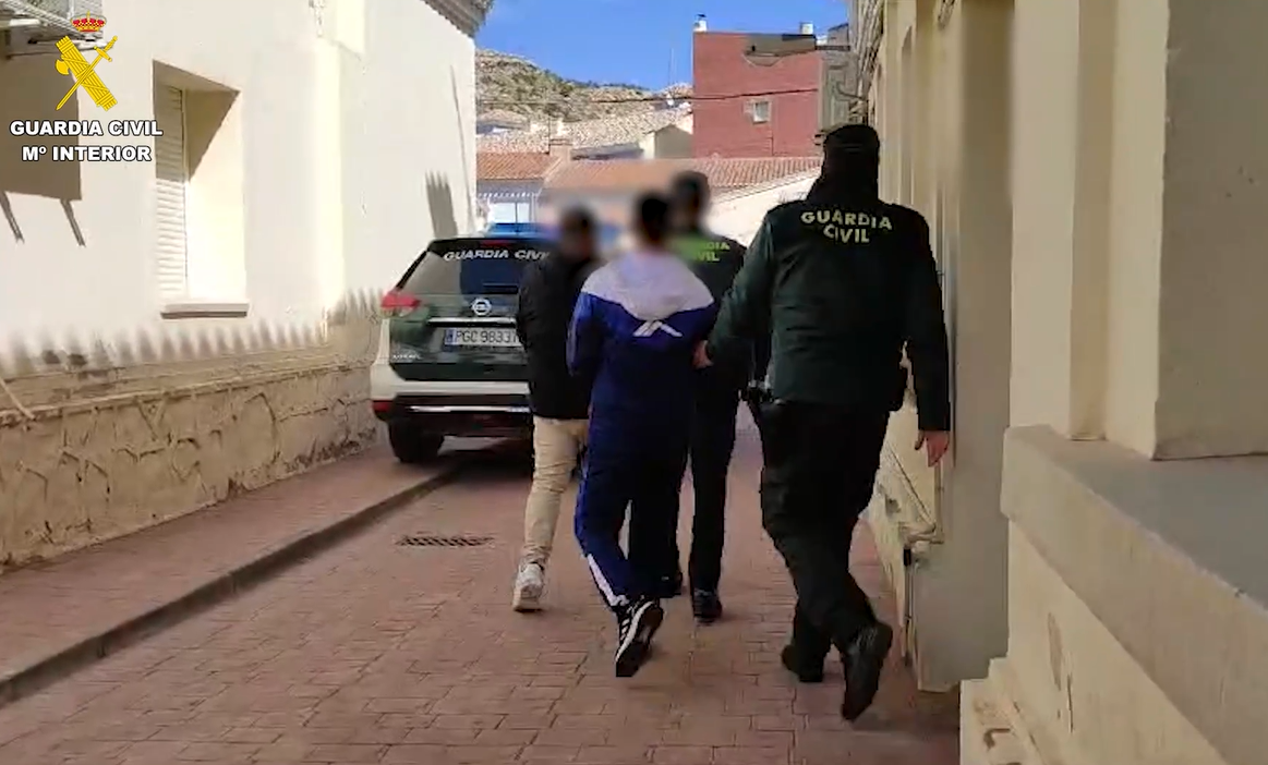 Algunas de las detenciones efectuadas en el marco de la operación. Fotografía: Guardia Civil