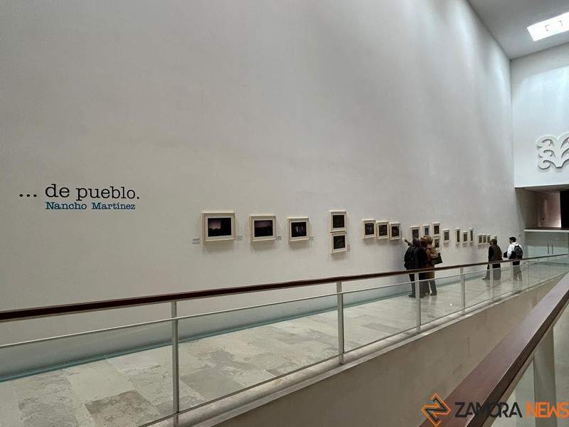 Inauguración de la exposición '…de pueblo' (2)