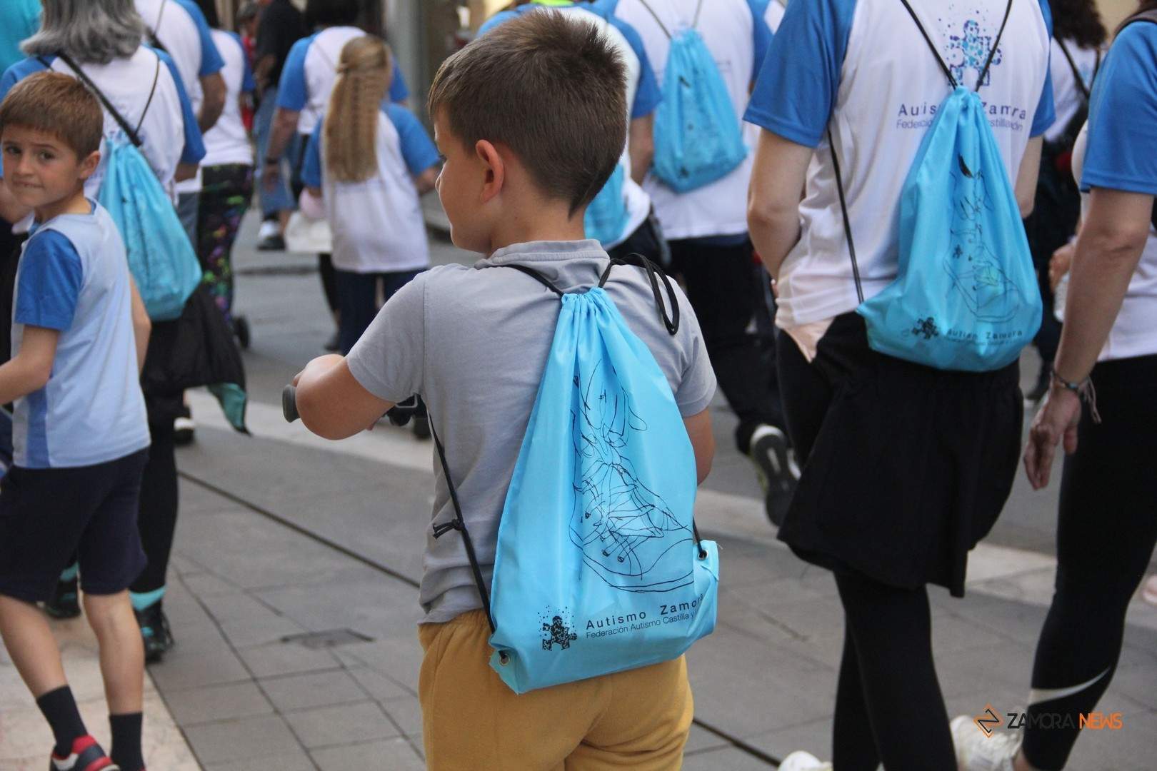 X Marcha solidaria a favor de las personas con autismo