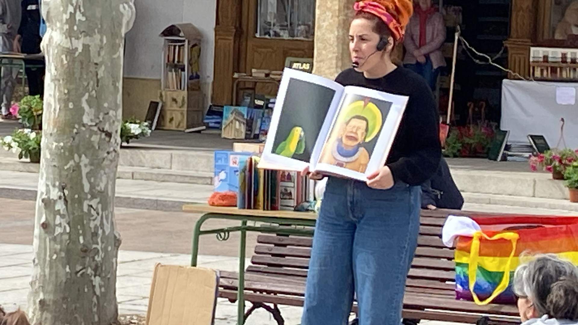 Cuentacuentos y actividades con motivo de la Feria del Libro de Fuentesaúco. Fotografía: CEDIDA