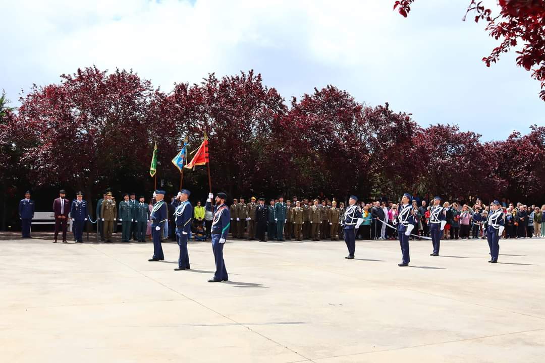 Burganes de Valverde izado de Bandera. IMAGEN CEDIDA