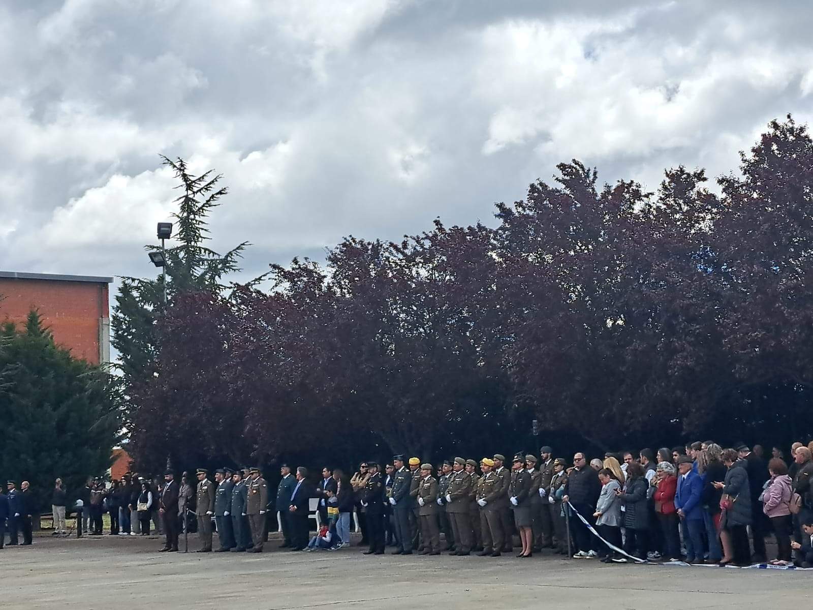 Burganes de Valverde izado de Bandera. IMAGEN CEDIDA