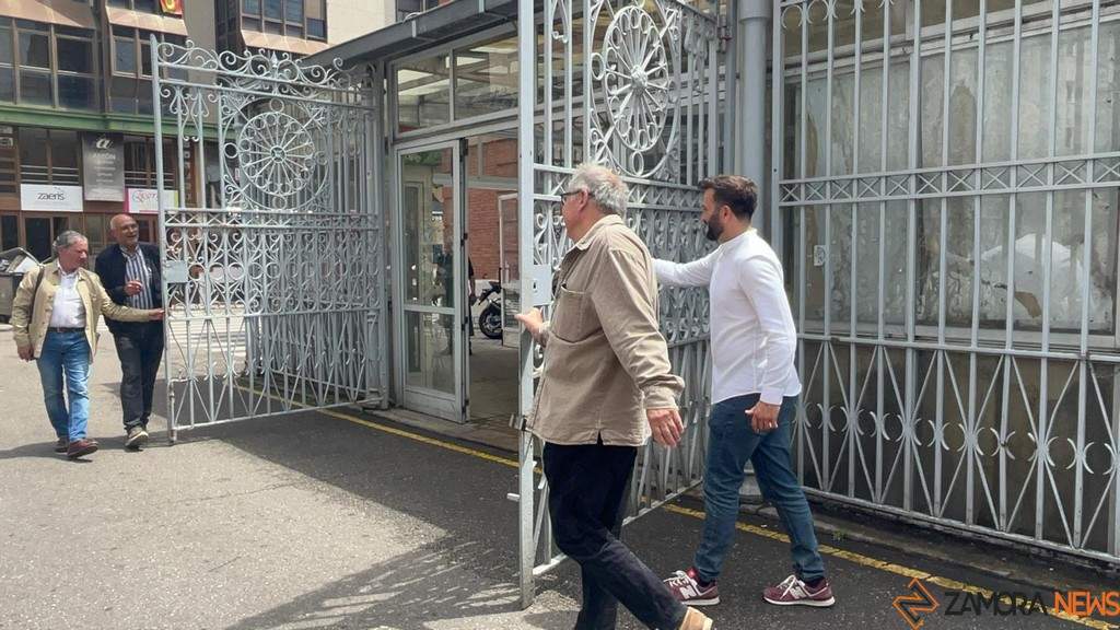 cierre mercado de abastos _3