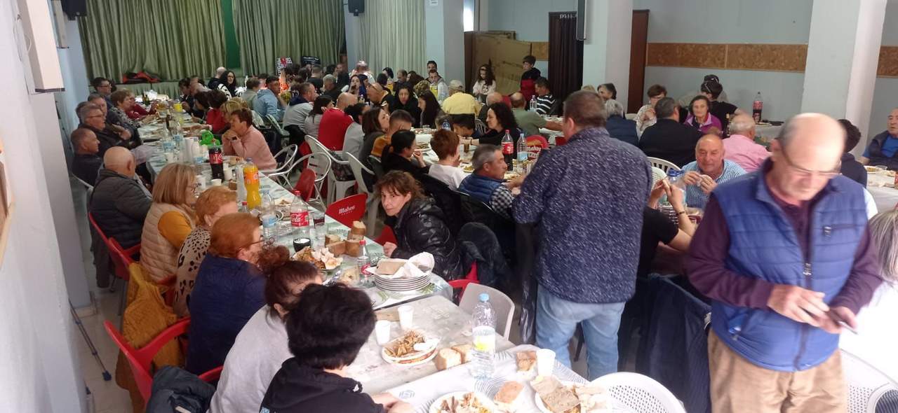 Gran paellada en Quiruelas de Vidriales. Fotografía: CEDIDA