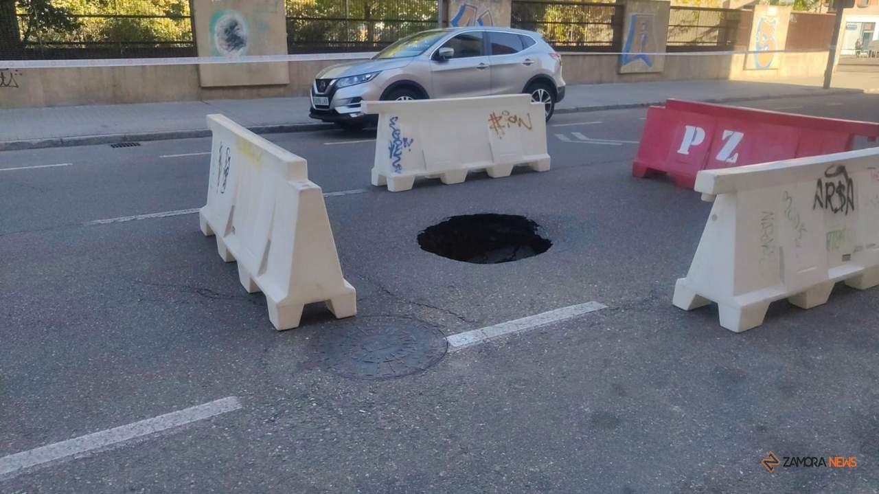 Socavón een la calle Arapiles_2