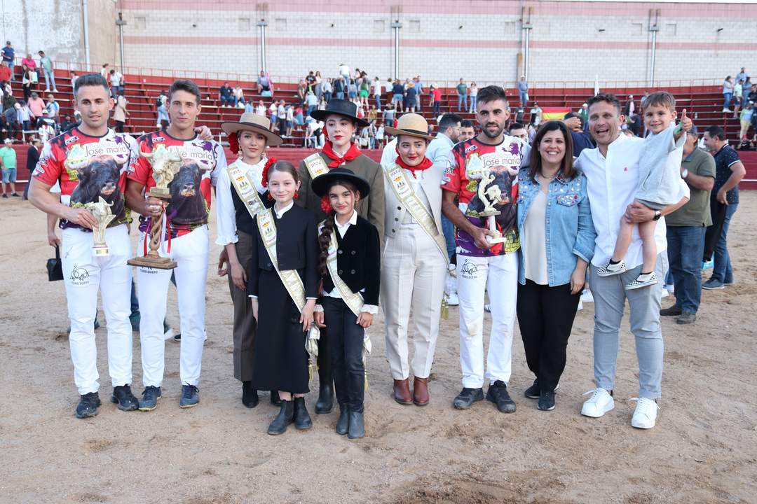 Ganadores en el concurso de cortes. Fotografía: Ayuntamiento de Benavente