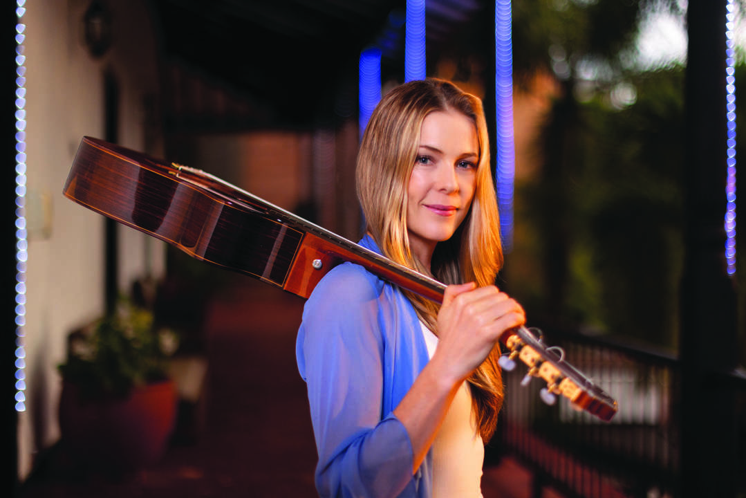 La cantautora Katie James