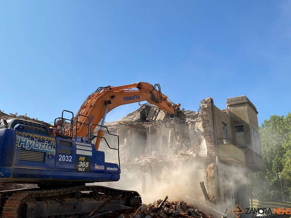 demolición alrededores de la muralla