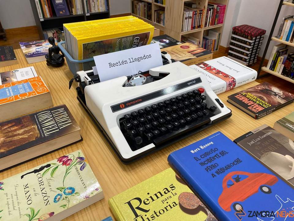 Librería Volumen2 Zamora_5