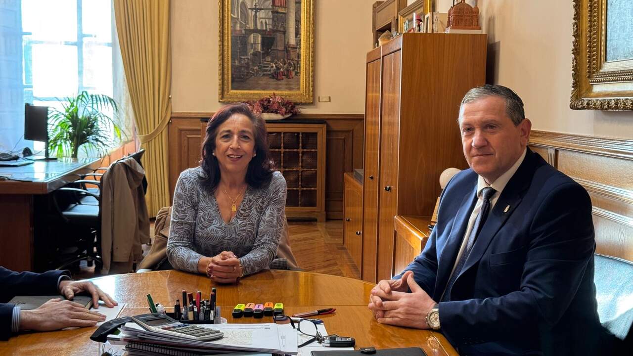 Reunión de Faúndez y Medina