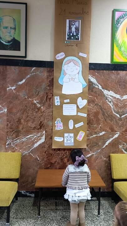 Día de la Niña María en el Colegio Sagrado Corazón (6)