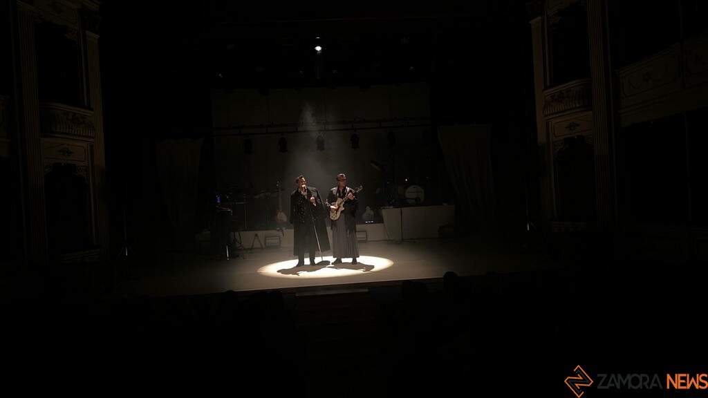 Mastodonte Teatro Principal_2