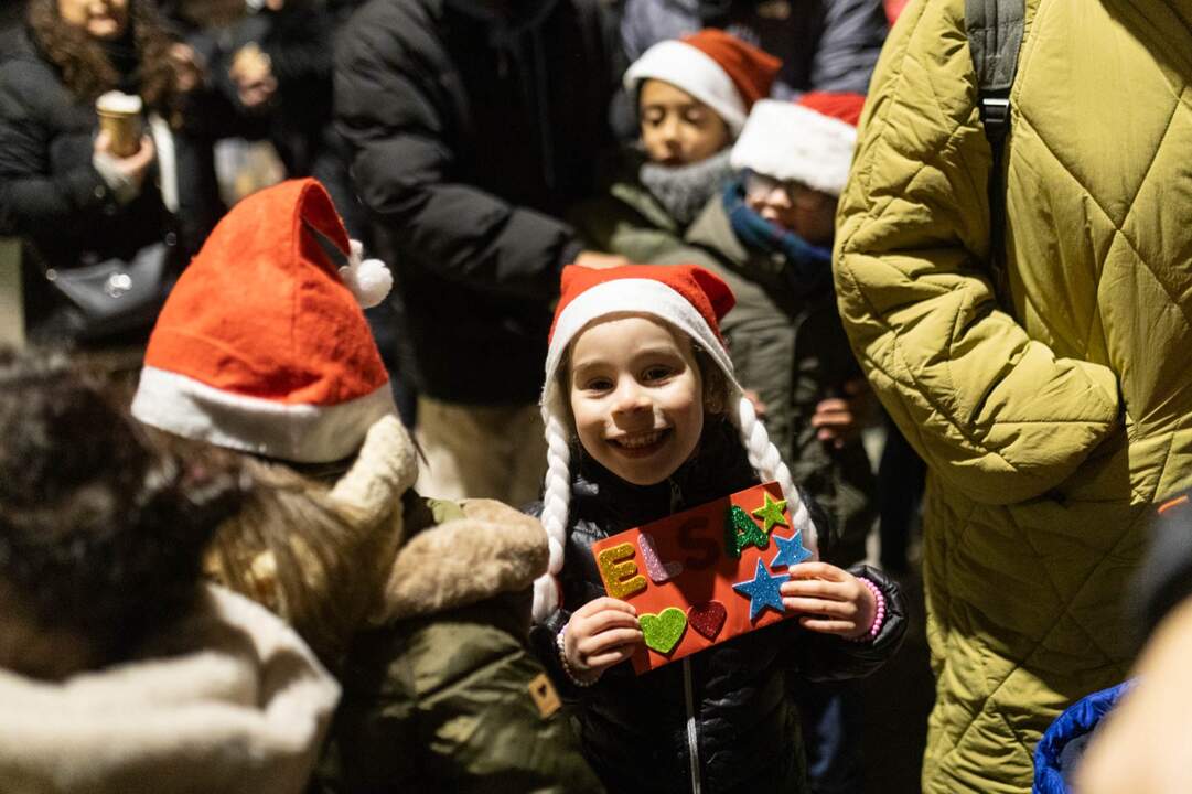Desfile de Papá Noel, Morales del Vino