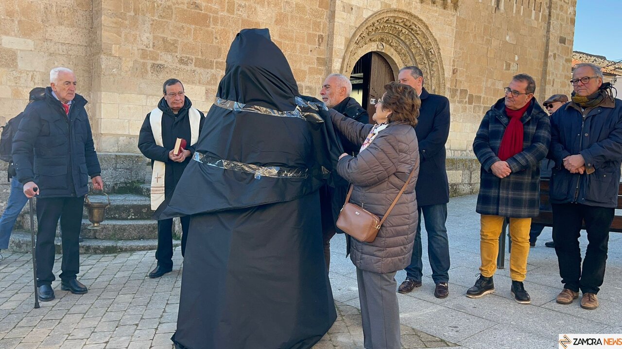 Escultura del penitente de la Hermandad de Penitencia del Santísimo Cristo del Amparo