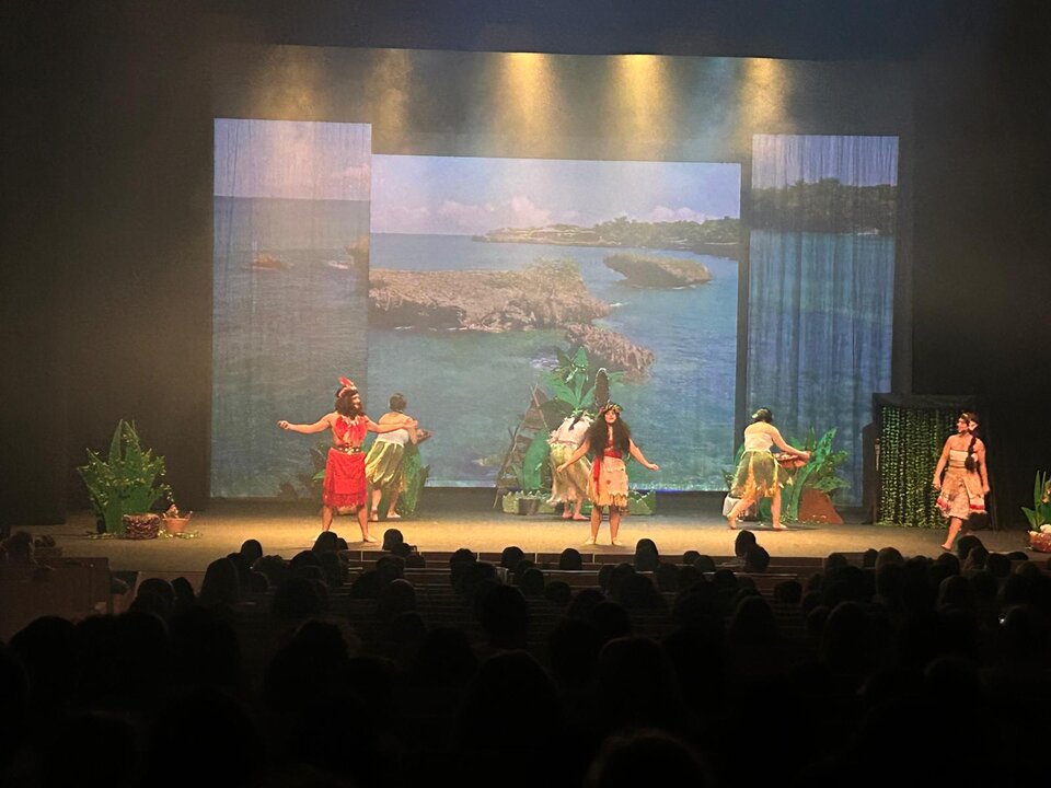El musical Vaiana llena el Teatro Ramos Carrión