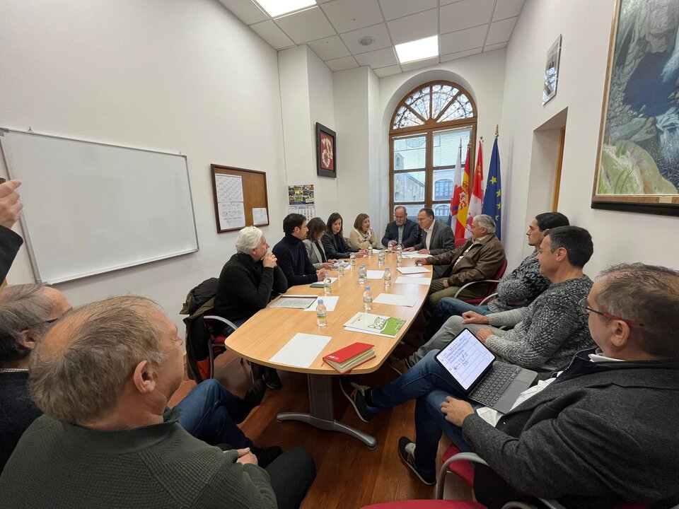 El alcalde de Fermoselle y los subdelegados de Zamora y Salamanca