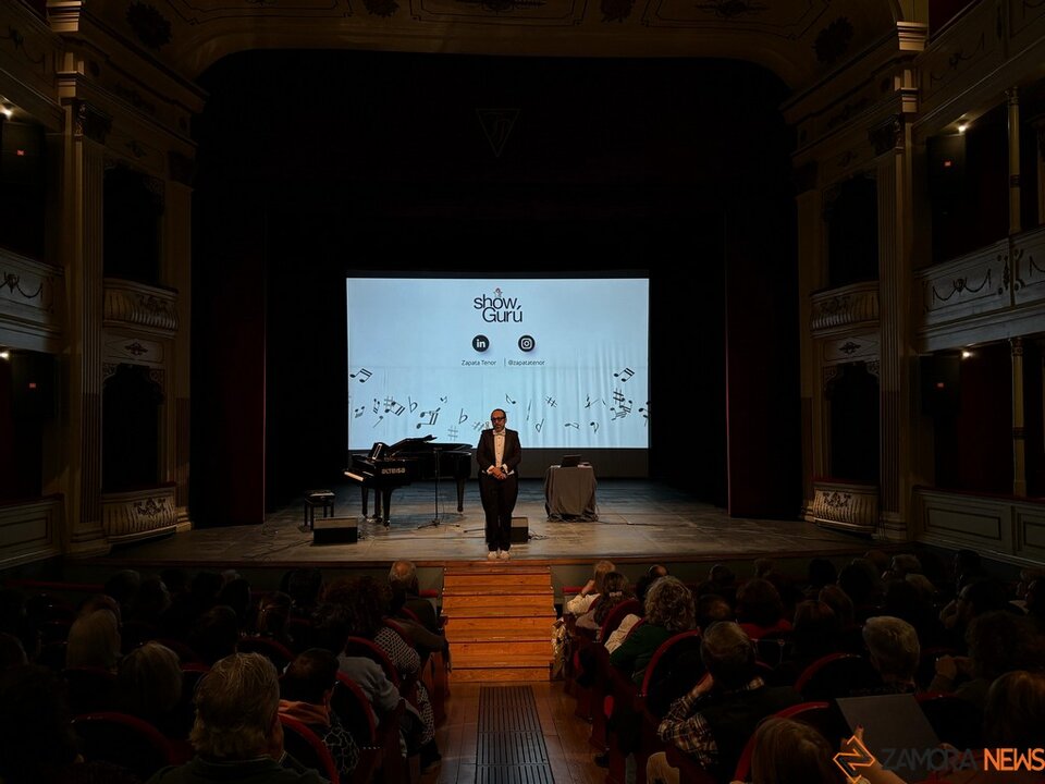 Zapata Teatro Principal_2