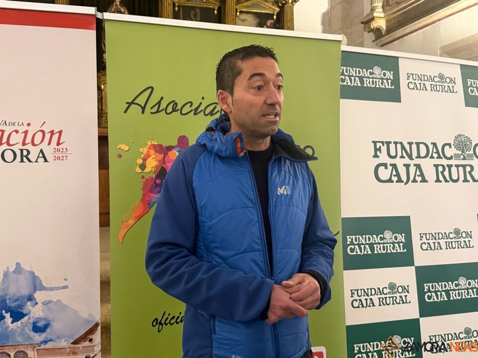 Exposición Corriendo con el Corazón por Hugo