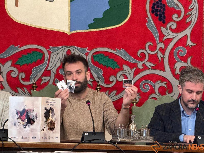 presentación campaña de cromos semana santa con el comercio de Zamora _4