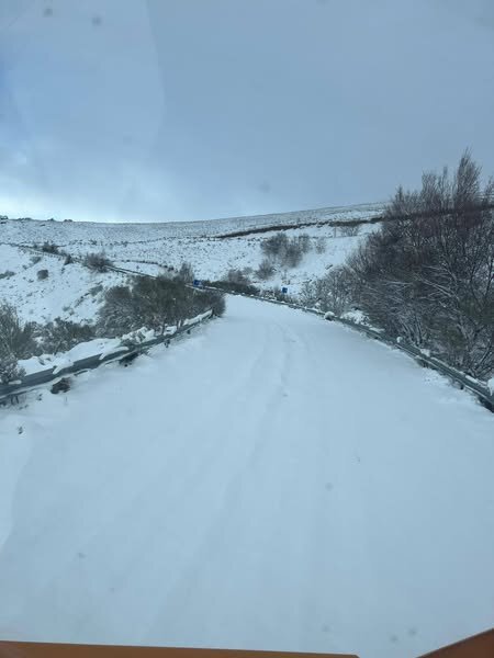 Reabierto el acceso al Alto del Vizcodillo tras una intensa nevada