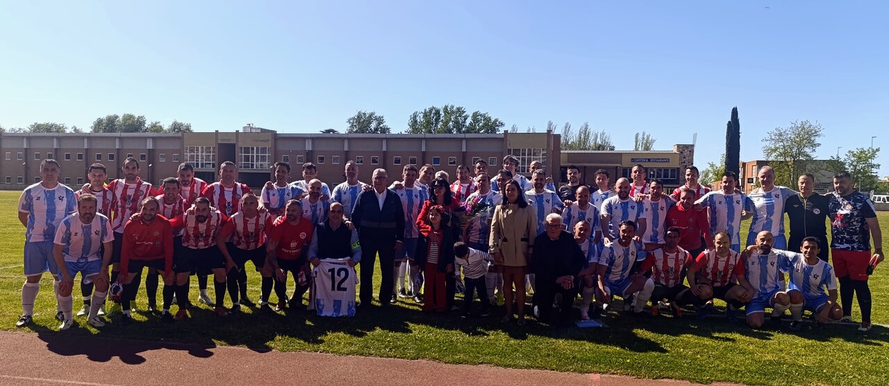 homenaje a Luís María Merayo