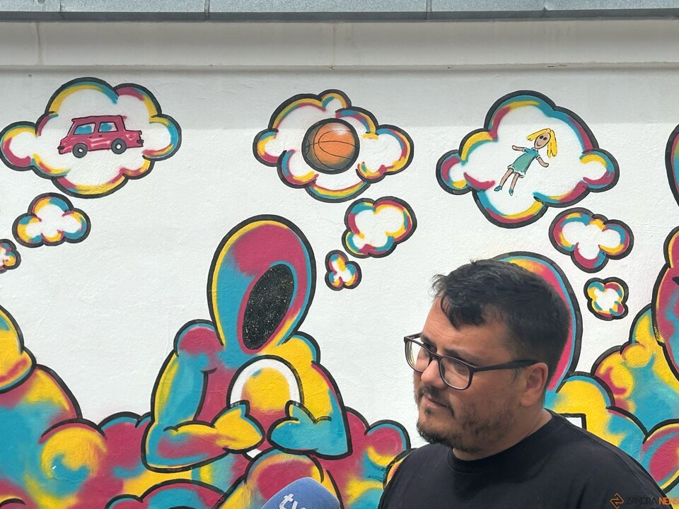Un mural contra el sexismo da inicio a las fiestas de San José Obrero en Zamora