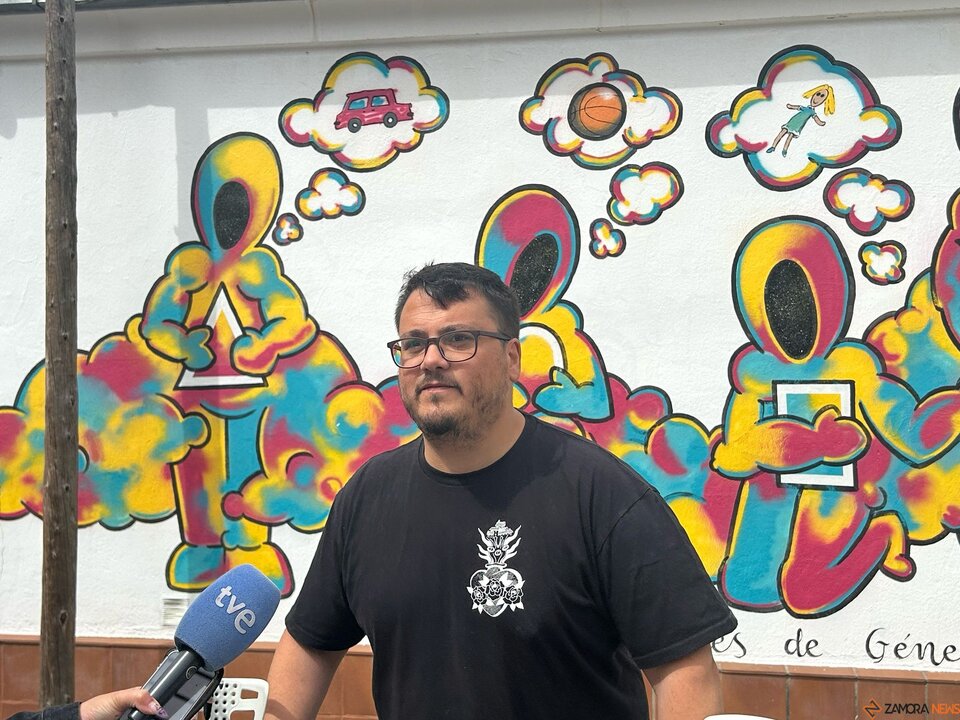 Un mural contra el sexismo da inicio a las fiestas de San José Obrero en Zamora