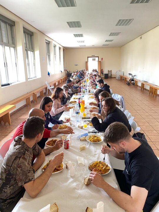 puesta del Mayo en Domez. imagen cecida (5)