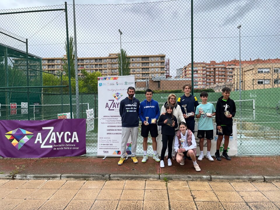 FINALISTAS Y CAMPEONES JUNIOR E INFANTIL MASC Y FEM