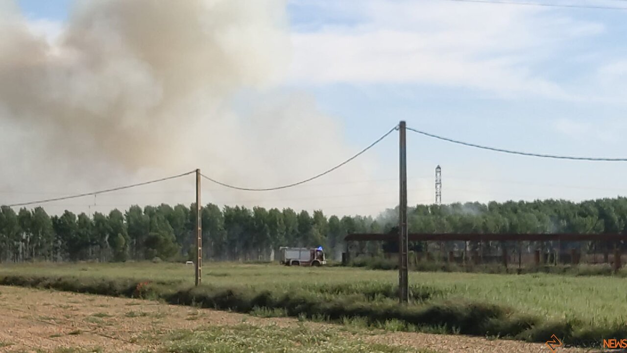 incendio junto al Hostal 59 en la N-122