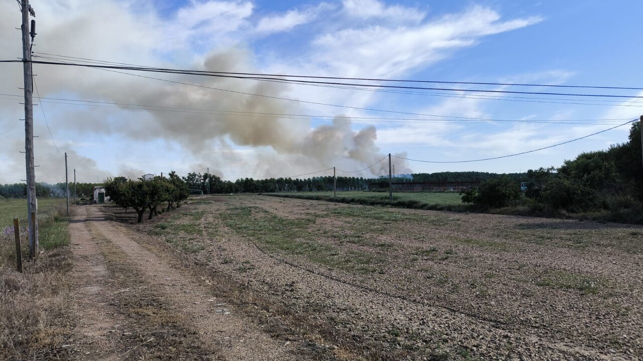 incendio junto al Hostal 59 en la N-122