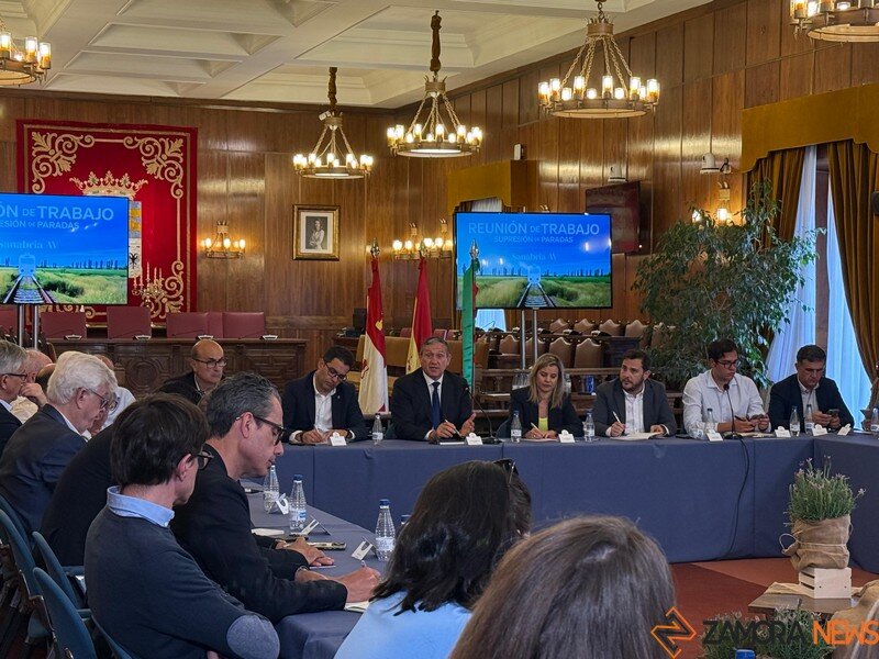 reunión entre las instituciones por el AVE _3