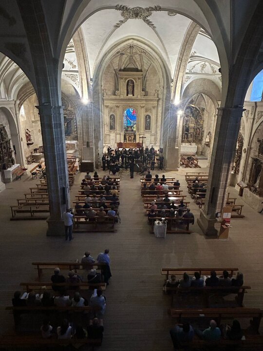 Ensemble Semura en Corrales del Vino (1)