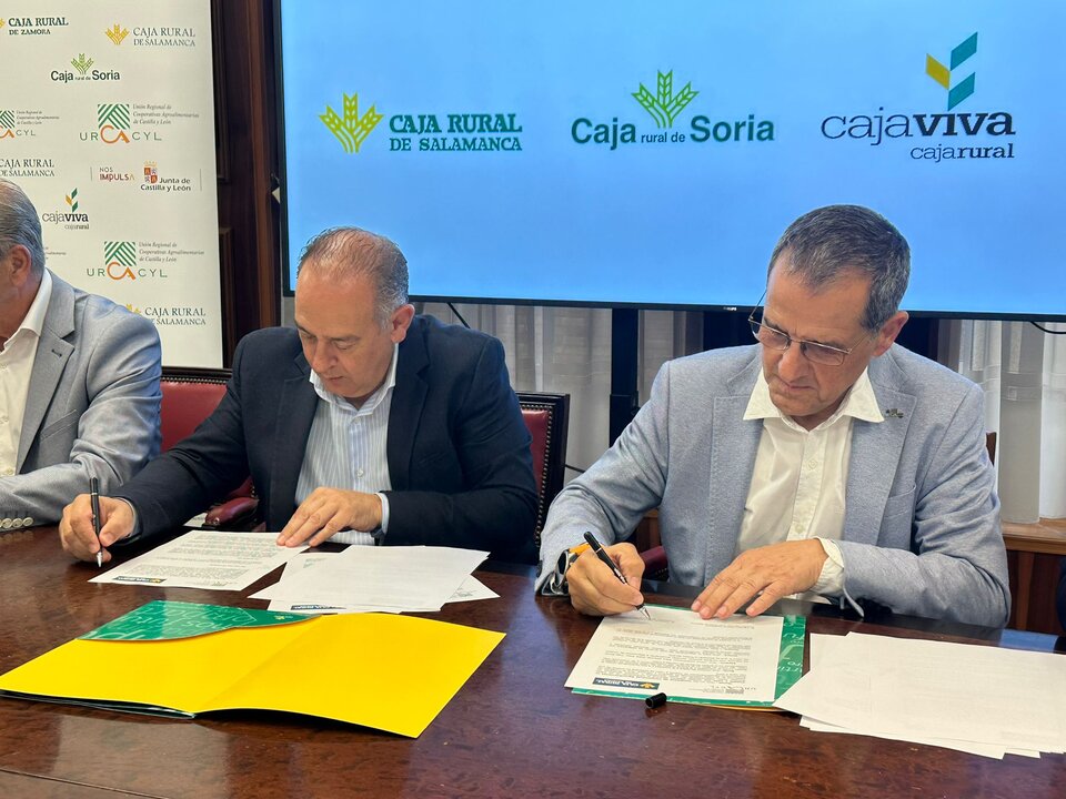 renovación del compromiso entre URCACYL y las Cajas Rurales