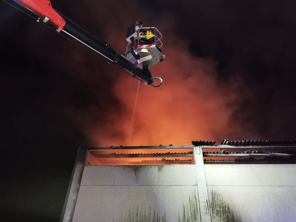 incendio nave en Monfarracinos (4)