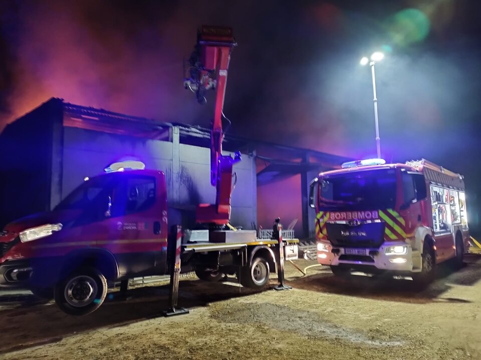 incendio nave en Monfarracinos (1)
