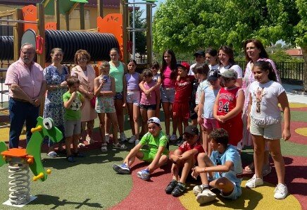 Inuguracion parque infantil Conchita Regojo en Fermoselle - Imagen de redes sociales