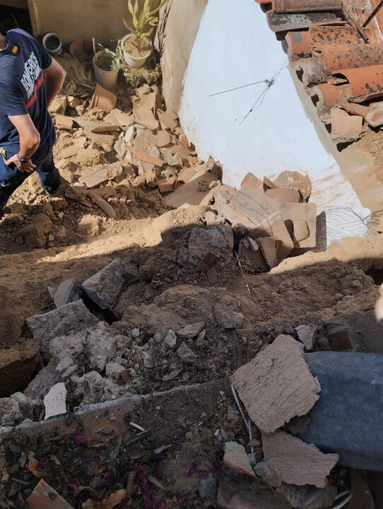Alarma en Benavente por el derrumbe de un muro en una vivienda ocupada ilegalmente