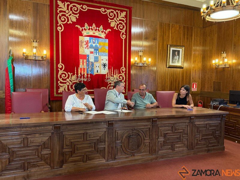 firma de convenio actuaciones de abastecimiento y saneamiento