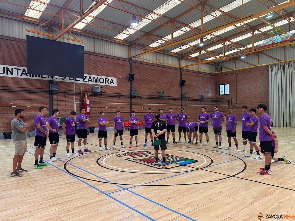 BM Zamora, entrenamiento