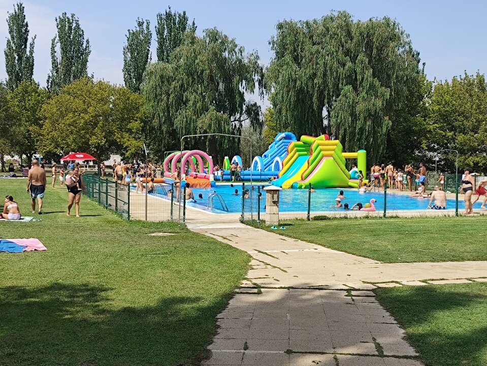 La Fiesta de la Espuma refresca Villaralbo