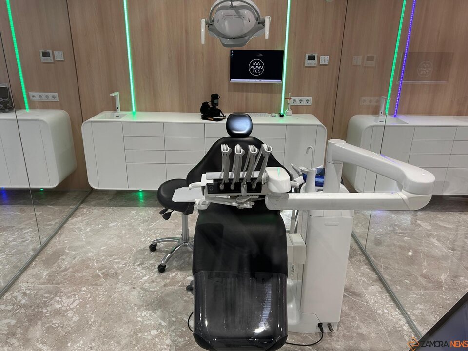 Dr. José A. Cabezas, Clínica Implantes de Zamora